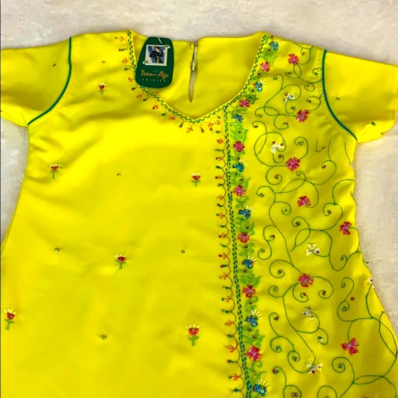 NEW Indian Suit(shirt) with salwar(Pants) - Picture 3 of 4